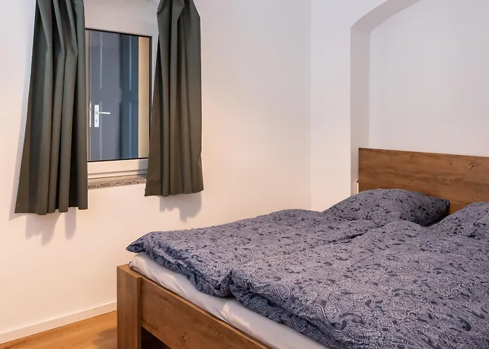 Apartment Gewoelbewohnung Mit Terrasse *